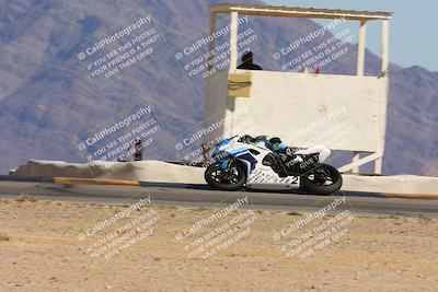 media/Oct-20-2024-CVMA (Sun) [[d4a3dff211]]/Race 16-Formula Middleweight/